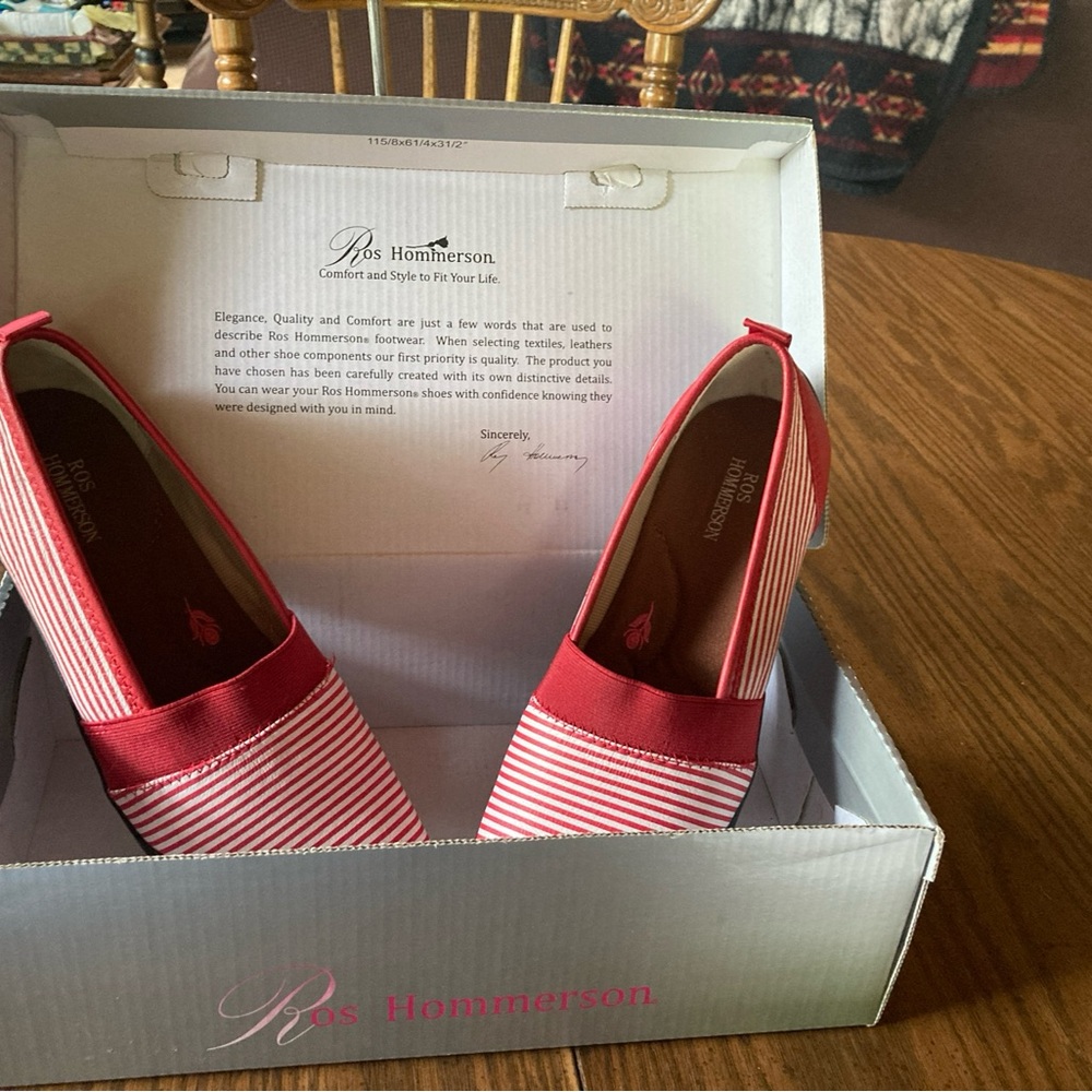 Ros Hommerson carol Red Striped Women's Shoes Sz 6.5US slip on NIB leather